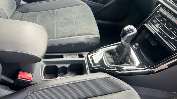 Used Volkswagen T-Roc 2022 for sale - 76008026: Photo 35