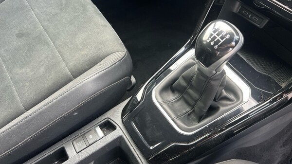 Used Volkswagen T-Roc 2022 for sale - 76008026: Photo 36