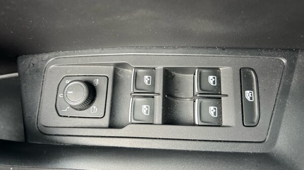 Used Volkswagen T-Roc 2022 for sale - 76008026: Photo 42