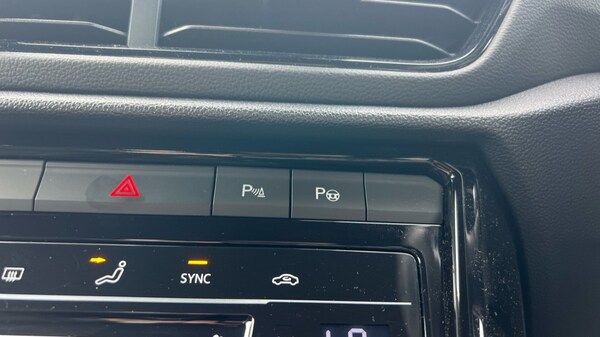 Used Volkswagen T-Roc 2022 for sale - 76008026: Photo 47