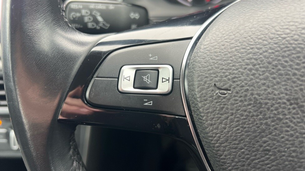 Used Volkswagen Polo 2019 for sale - 76691569: Photo 48