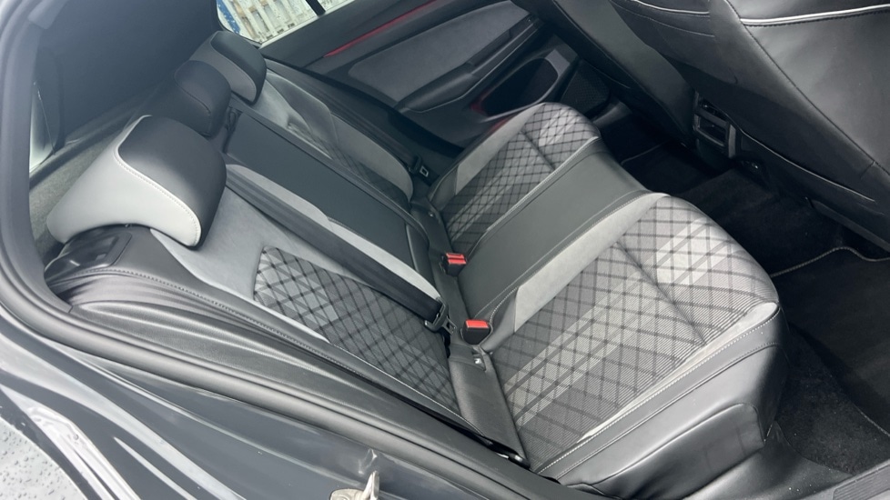 Used Volkswagen Golf 2023 for sale - 77055597: Photo 15