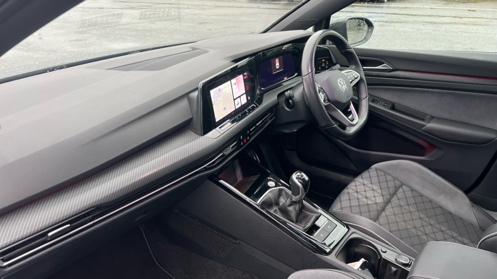 Used Volkswagen Golf 2023 for sale - 77055597: Photo 2