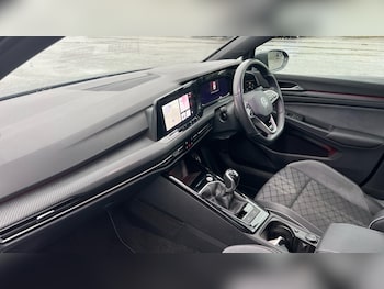 Used Volkswagen Golf 2023 for sale - 77055597: Photo