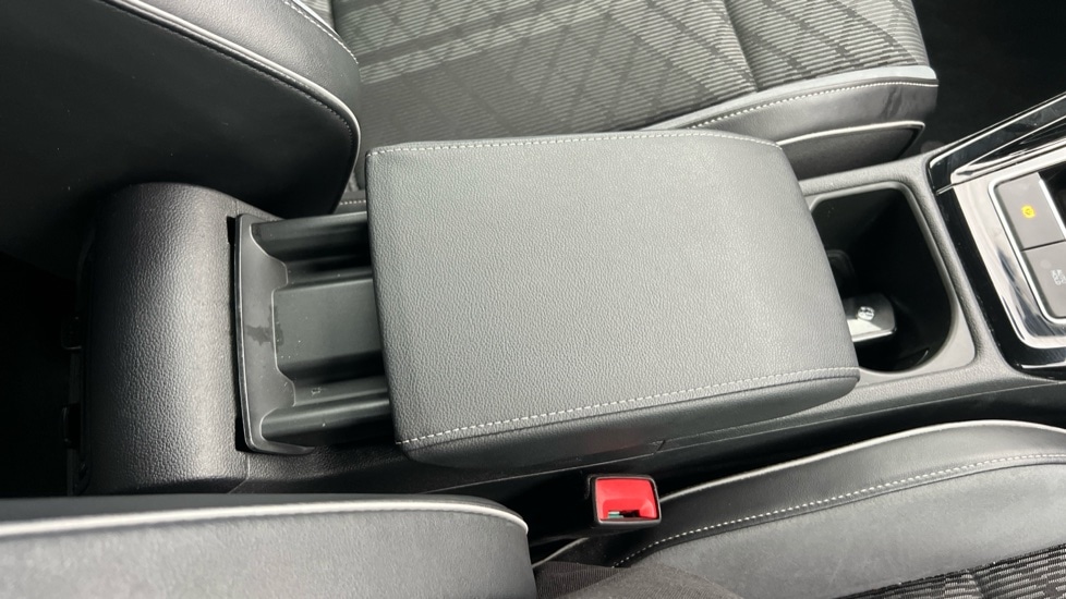 Used Volkswagen Golf 2023 for sale - 77055597: Photo 39