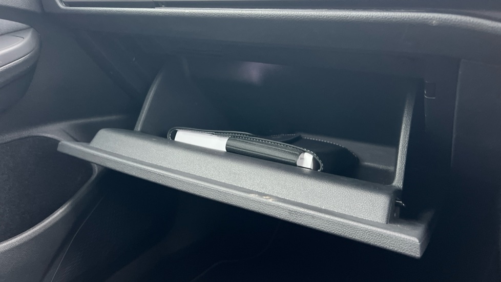 Used Volkswagen Golf 2023 for sale - 77055597: Photo 77