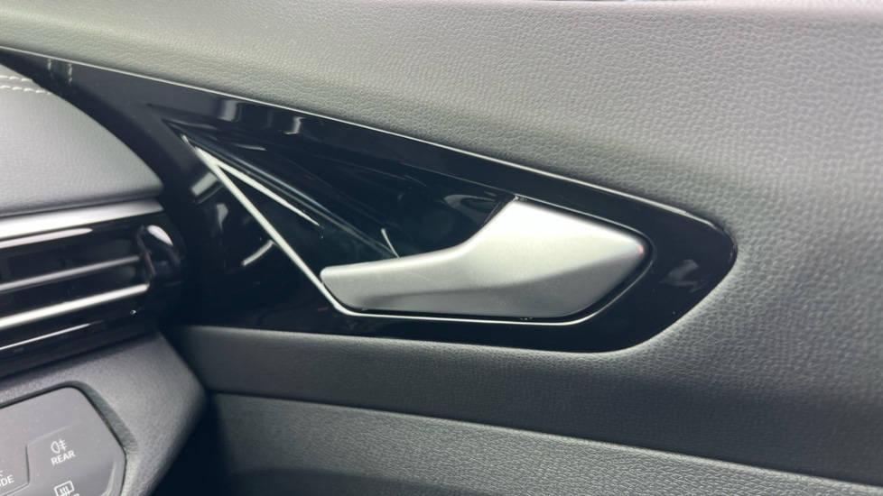 Used Volkswagen ID5 2024 for sale - 76145988: Photo 43