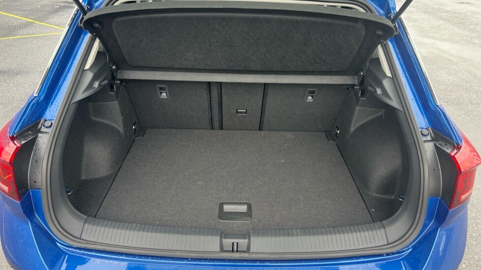 Used Volkswagen T-Roc 2025 for sale - 76533908: Photo 16