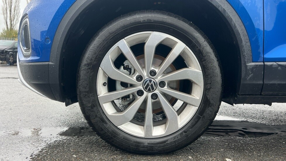 Used Volkswagen T-Roc 2025 for sale - 76533908: Photo 18