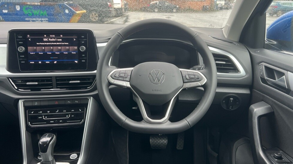 Used Volkswagen T-Roc 2025 for sale - 76533908: Photo 22