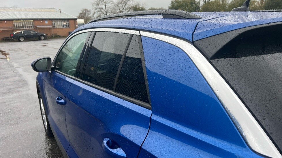 Used Volkswagen T-Roc 2025 for sale - 76533908: Photo 28