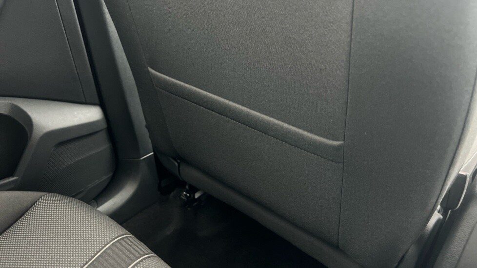 Used Volkswagen T-Roc 2025 for sale - 76533908: Photo 33