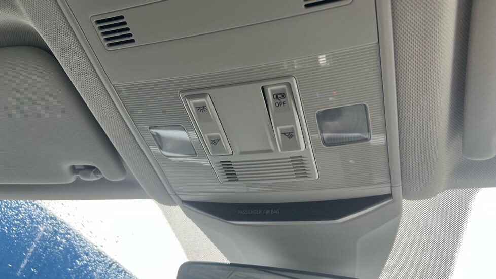 Used Volkswagen T-Roc 2025 for sale - 76533908: Photo 52