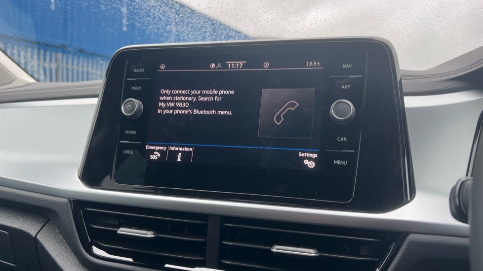 Used Volkswagen T-Roc 2025 for sale - 76533908: Photo 60