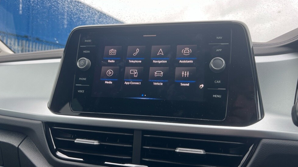 Used Volkswagen T-Roc 2025 for sale - 76533908: Photo 65