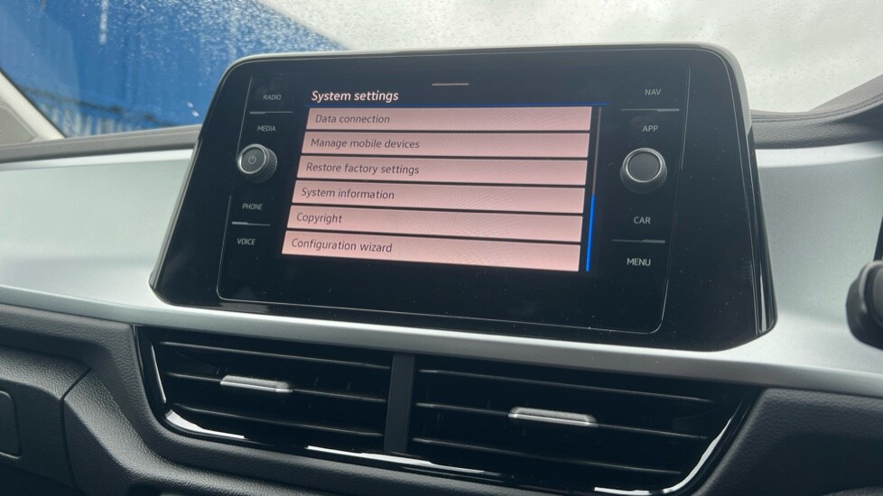 Used Volkswagen T-Roc 2025 for sale - 76533908: Photo 68