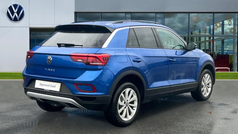 Used Volkswagen T-Roc 2025 for sale - 76533908: Photo 8