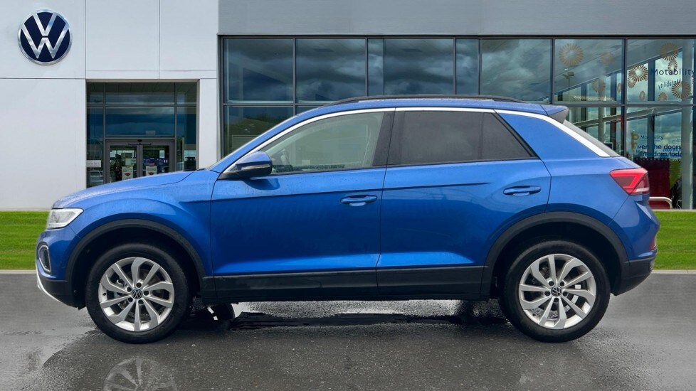 Used Volkswagen T-Roc 2025 for sale - 76533908: Photo 9