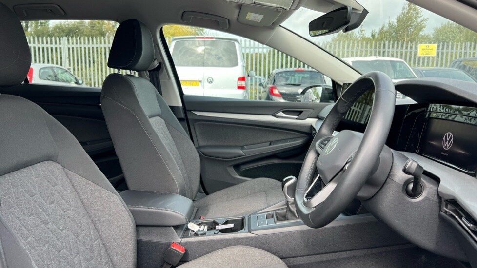 Used Volkswagen Golf 2024 for sale - 76161288: Photo 26