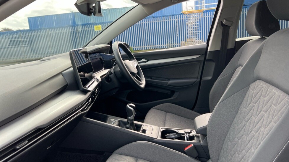 Used Volkswagen Golf 2024 for sale - 76161288: Photo 28