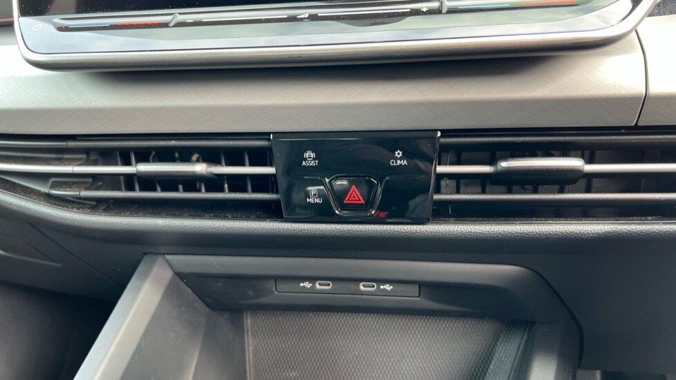 Used Volkswagen Golf 2024 for sale - 76161288: Photo 34