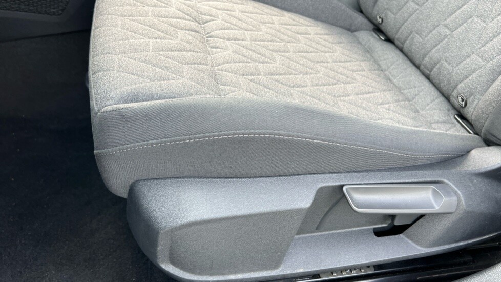 Used Volkswagen Golf 2024 for sale - 76161288: Photo 38