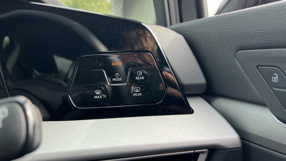 Used Volkswagen Golf 2024 for sale - 76161288: Photo 41