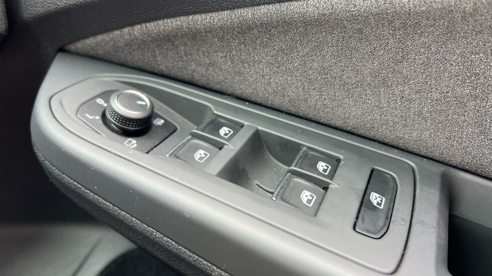 Used Volkswagen Golf 2024 for sale - 76161288: Photo 43