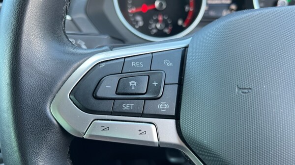 Used Volkswagen Tiguan 2022 for sale - 76216972: Photo 31