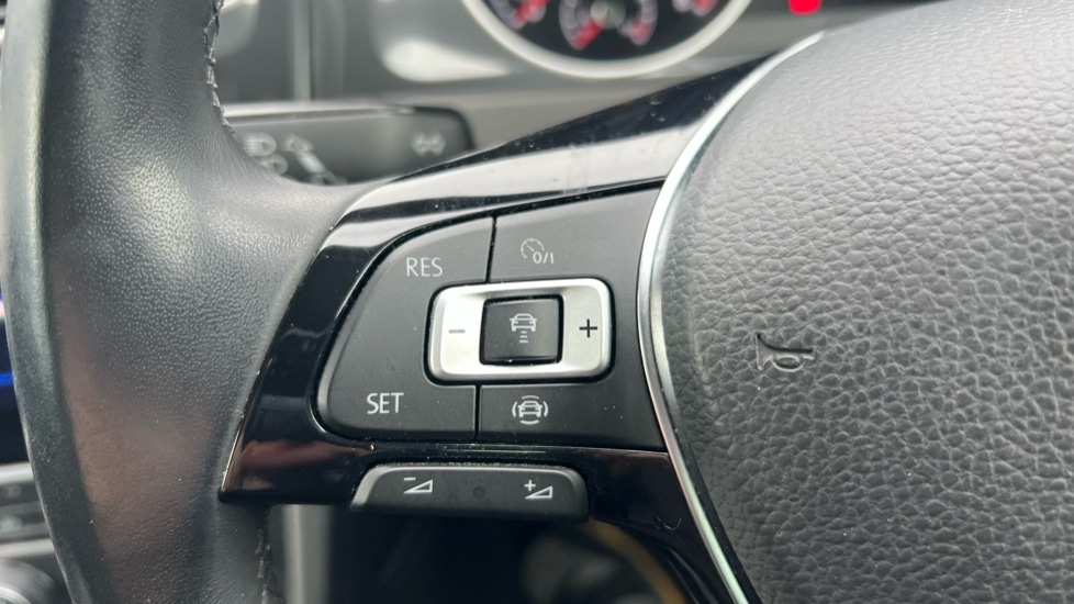 Used Volkswagen Golf 2019 for sale - 76475005: Photo 31