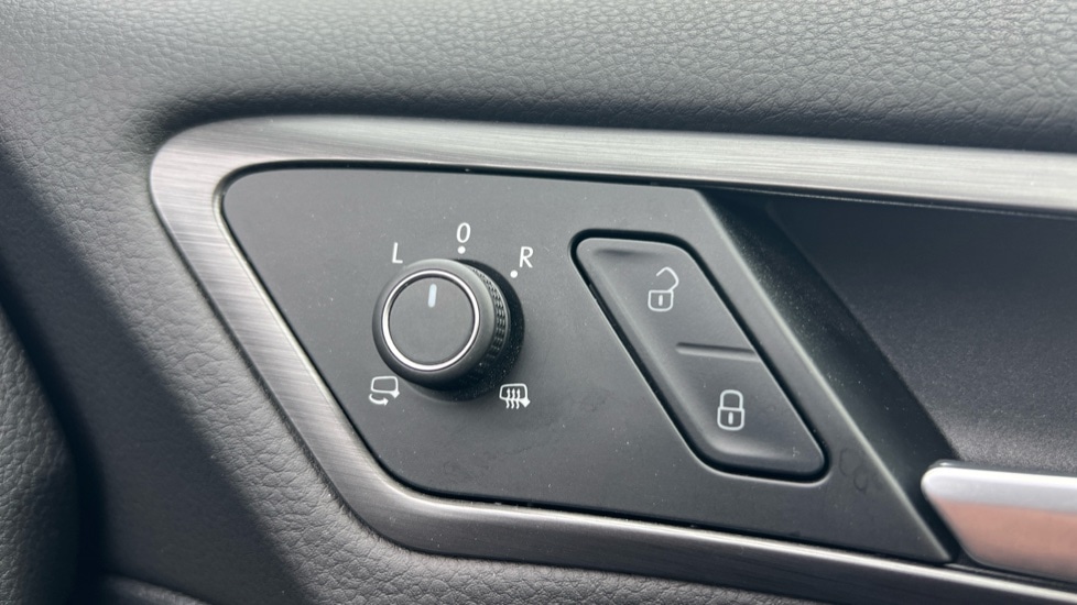 Used Volkswagen Golf 2019 for sale - 76475005: Photo 54