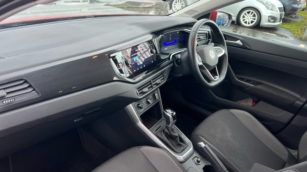 Used Volkswagen Polo 2023 for sale - 76749947: Photo 2