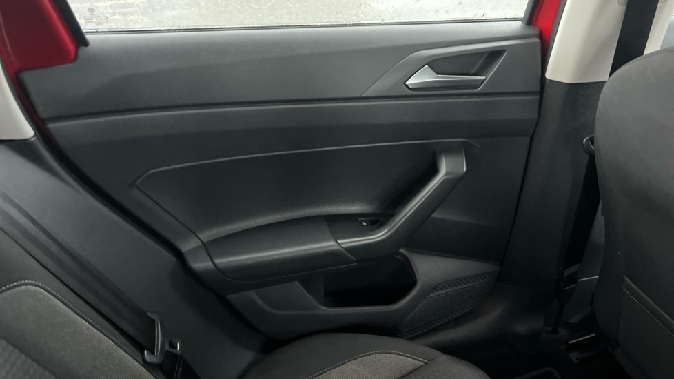 Used Volkswagen Polo 2023 for sale - 76749947: Photo 35