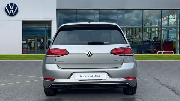Used Volkswagen Golf 2019 for sale - 76066882: Photo 11