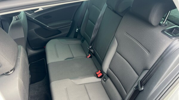 Used Volkswagen Golf 2019 for sale - 76066882: Photo 15