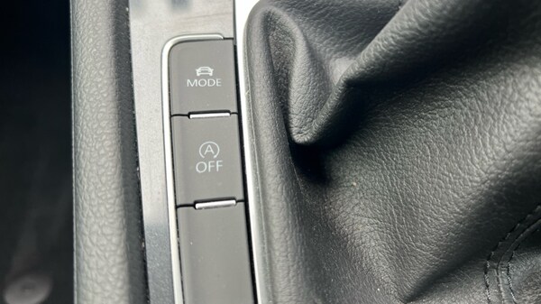 Used Volkswagen Golf 2019 for sale - 76066882: Photo 67