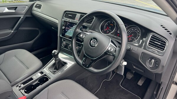 Used Volkswagen Golf 2019 for sale - 76066882: Photo 6