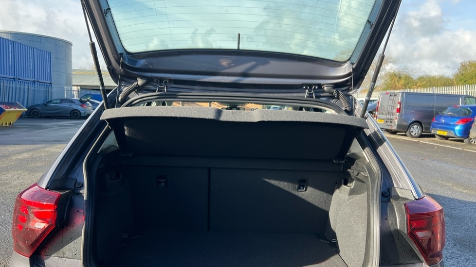 Used Volkswagen Polo 2025 for sale - 76635654: Photo 28