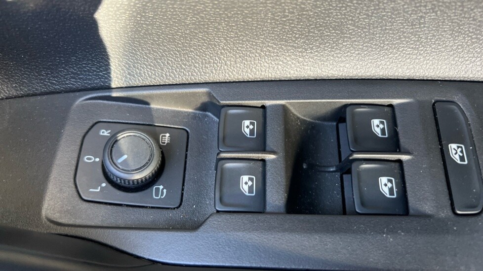 Used Volkswagen Polo 2025 for sale - 76635654: Photo 43