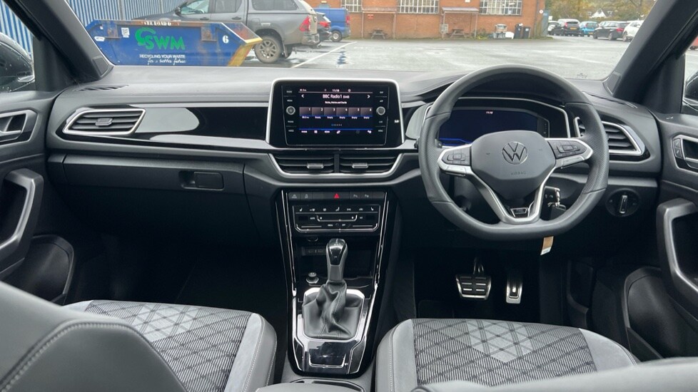 Used Volkswagen T-Roc 2025 for sale - 76438061: Photo 12