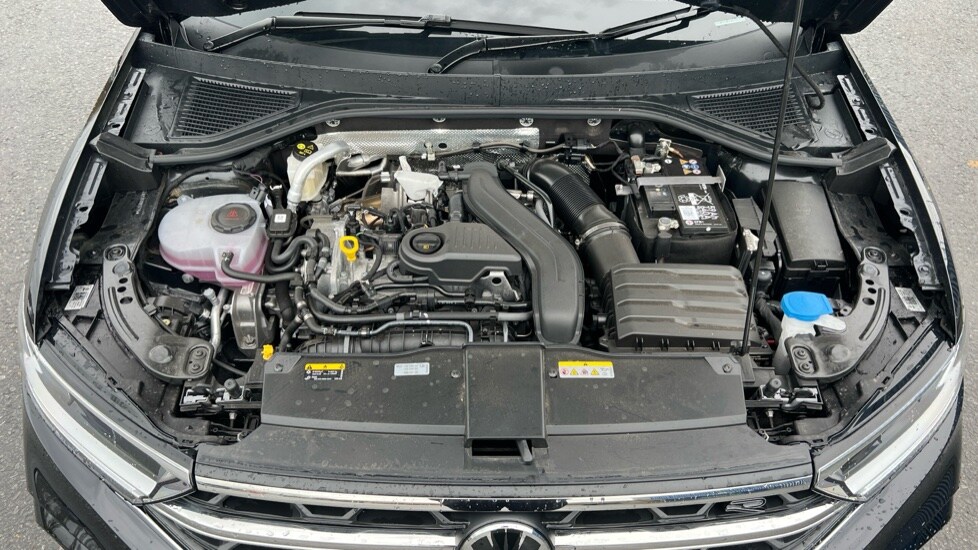 Used Volkswagen T-Roc 2025 for sale - 76438061: Photo 17