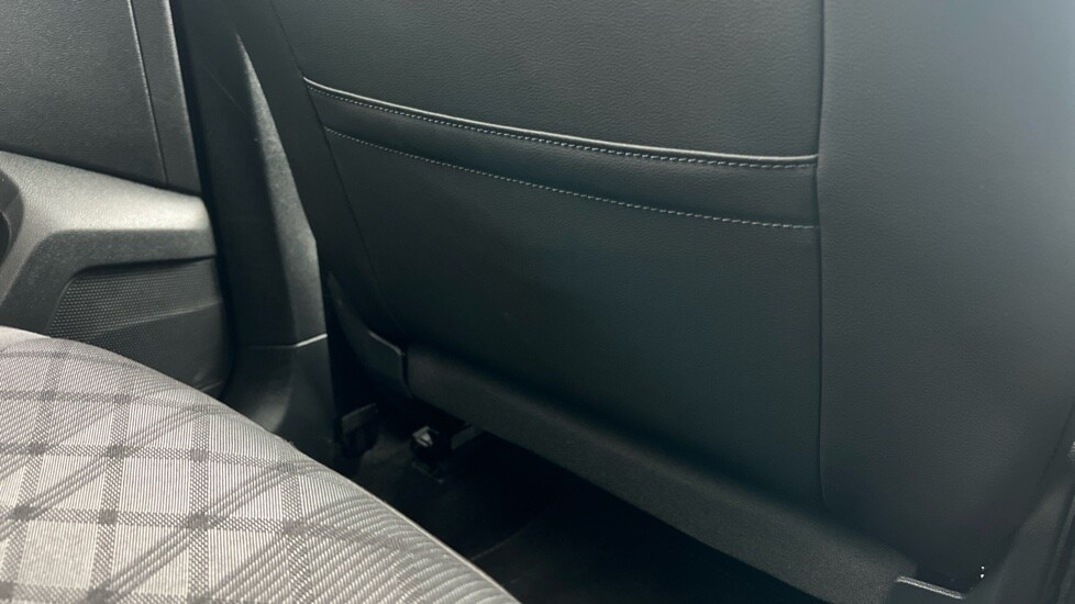 Used Volkswagen T-Roc 2025 for sale - 76438061: Photo 36