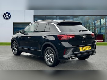 Used Volkswagen T-Roc 2025 for sale - 76438061: Photo