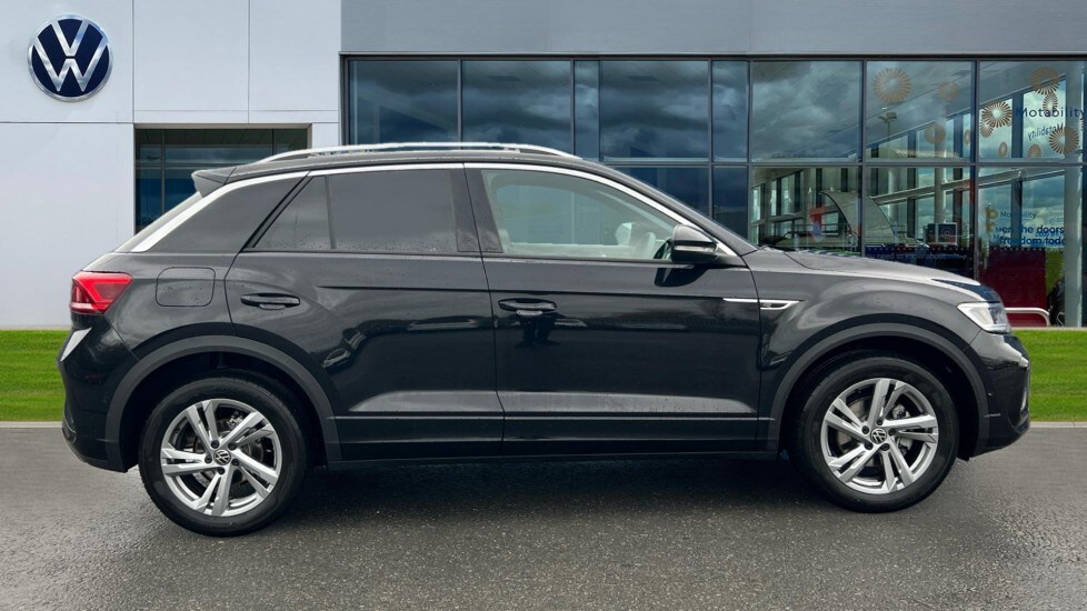Used Volkswagen T-Roc 2025 for sale - 76438061: Photo 4