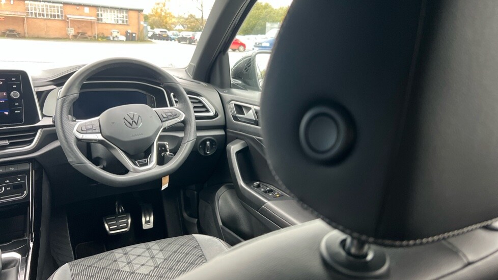 Used Volkswagen T-Roc 2025 for sale - 76438061: Photo 46