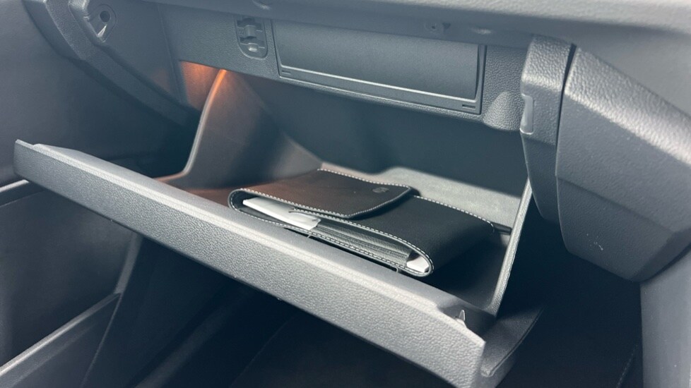 Used Volkswagen T-Roc 2025 for sale - 76438061: Photo 47