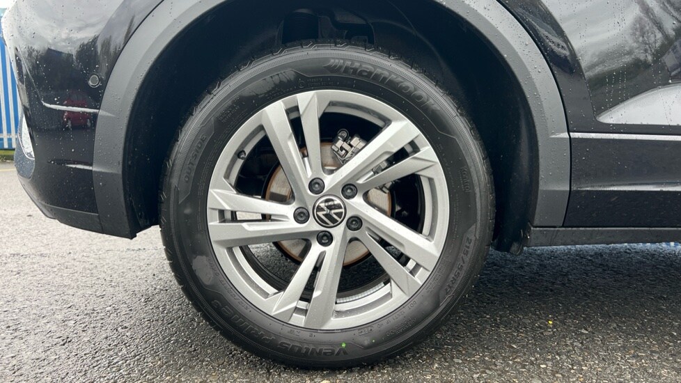 Used Volkswagen T-Roc 2025 for sale - 76438061: Photo 5