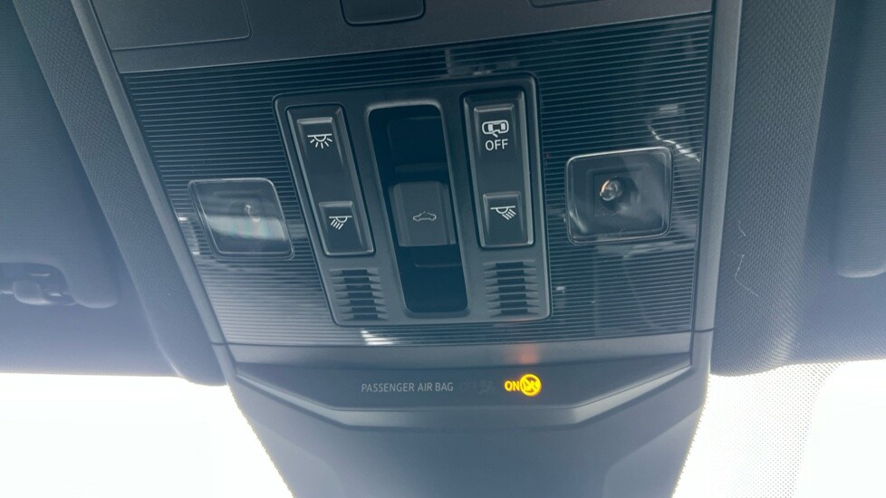 Used Volkswagen T-Roc 2025 for sale - 76438061: Photo 54