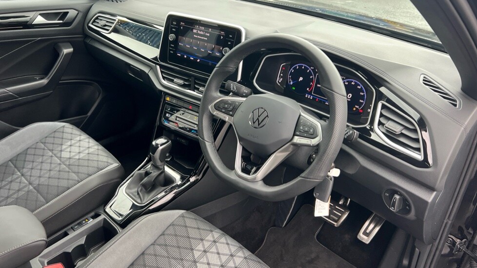 Used Volkswagen T-Roc 2025 for sale - 76438061: Photo 6