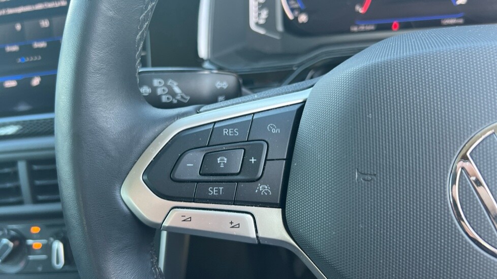 Used Volkswagen Polo 2022 for sale - 75534240: Photo 30